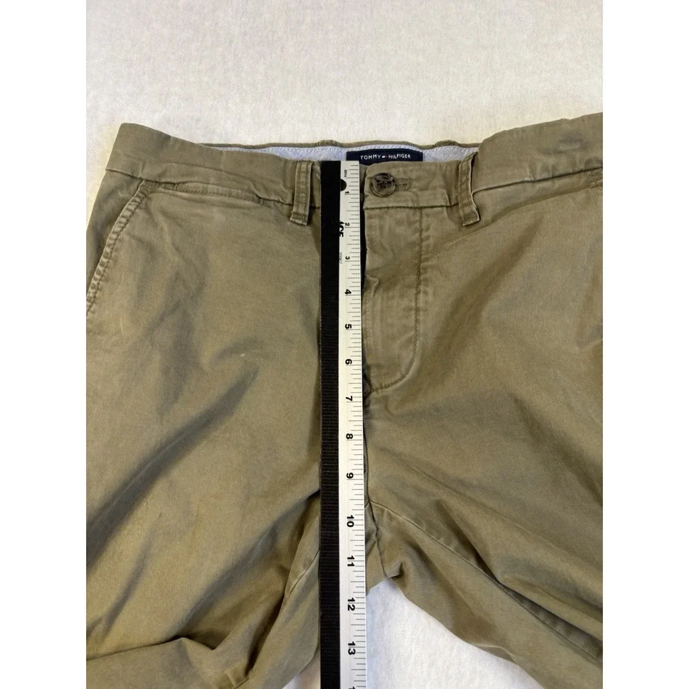 Tommy Hilfiger Men's 32X30‎ Slim Fit Chino Pants Classic Everyday Casual Basic